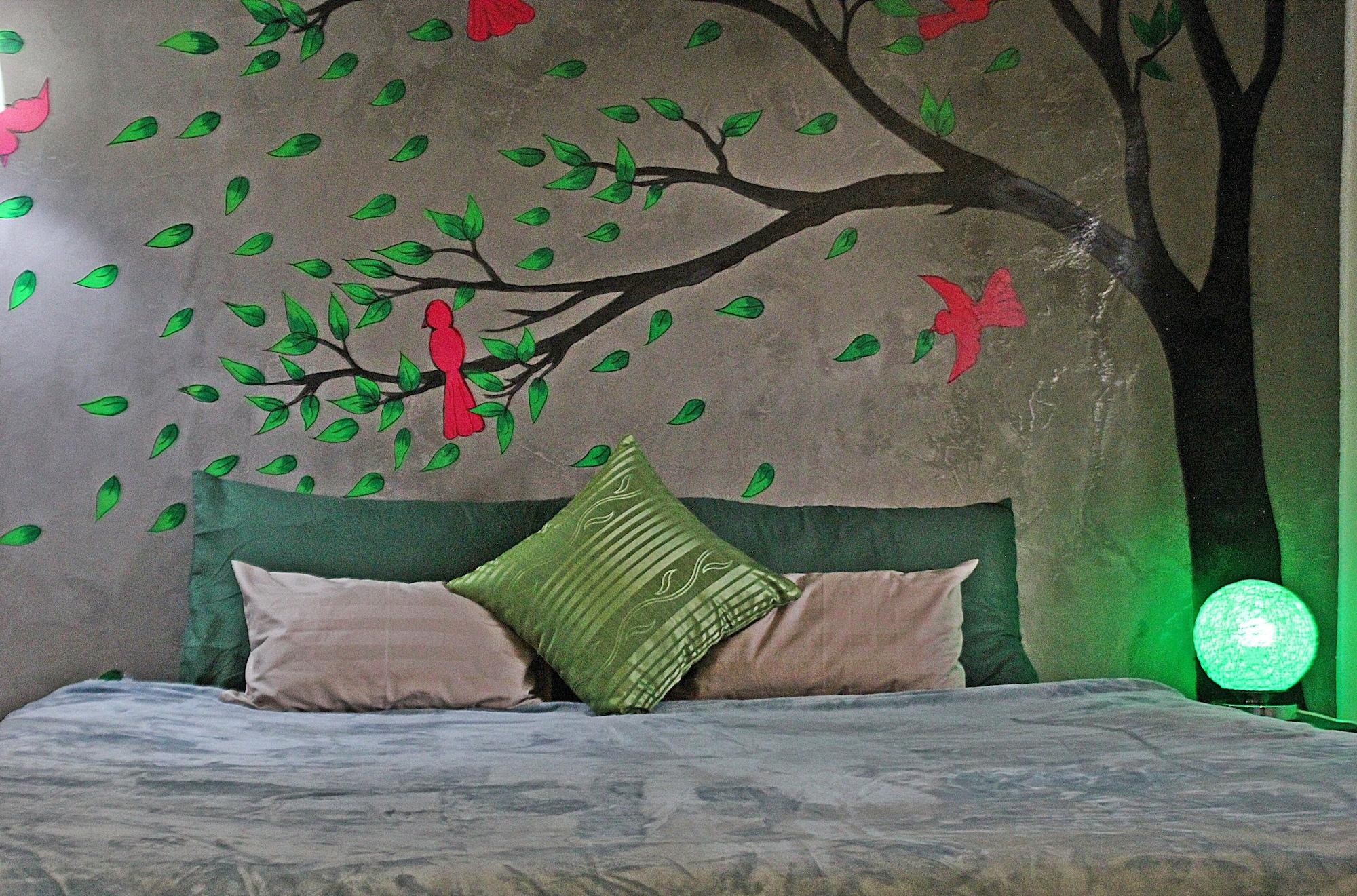 1715 House - White Rhino Hotel Rawai Eksteriør billede